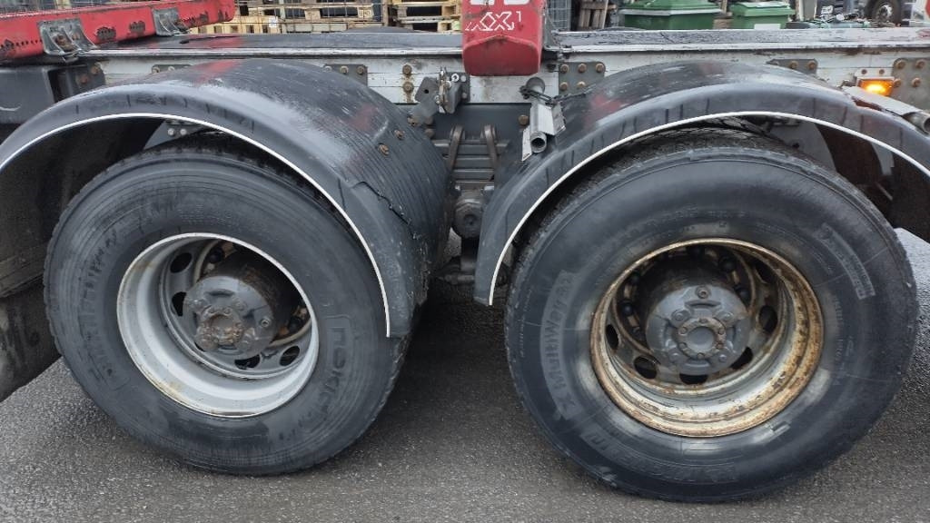 Scania XT650 8x4 puuvarustus,rautajouset - Rönkszállító teherautó: 3 kép. Scania XT650 8x4 puuvarustus,rautajouset - Rönkszállító teherautó: 3 kép.
