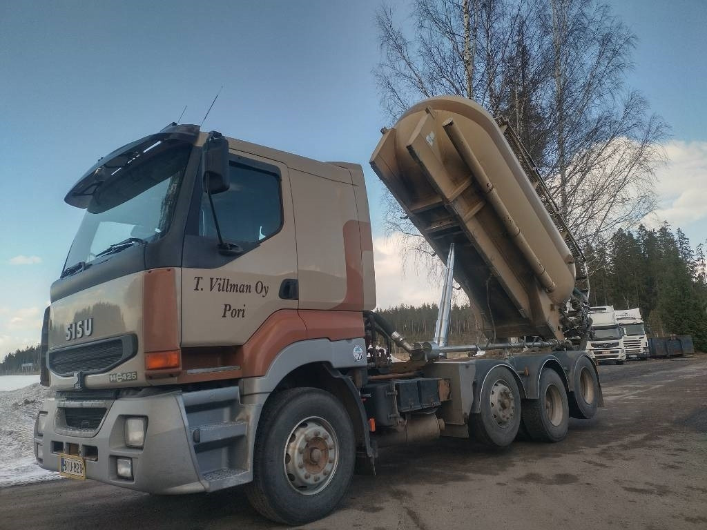 Sisu E14 8x2 kippipainepytty+kompura - Tartályos teherautó: 1 kép. Sisu E14 8x2 kippipainepytty+kompura - Tartályos teherautó: 1 kép.
