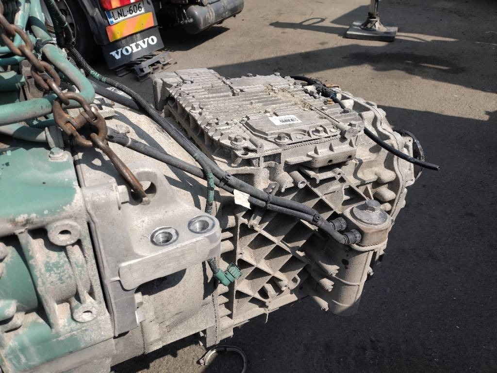 Volvo AT2612D - Sebességváltó - Teherautó: 3 kép. Volvo AT2612D - Sebességváltó - Teherautó: 3 kép.