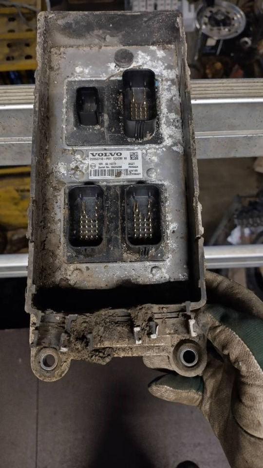 Volvo CCIOM - Elektromos rendszer - Teherautó: 2 kép. Volvo CCIOM - Elektromos rendszer - Teherautó: 2 kép.