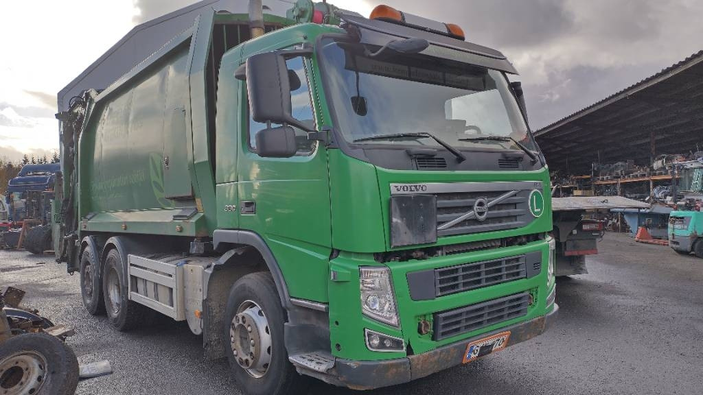 Volvo FM330 6x2 Norba pakkaaja,molokki nostin, manuaali - Szemetesautó: 1 kép. Volvo FM330 6x2 Norba pakkaaja,molokki nostin, manuaali - Szemetesautó: 1 kép.