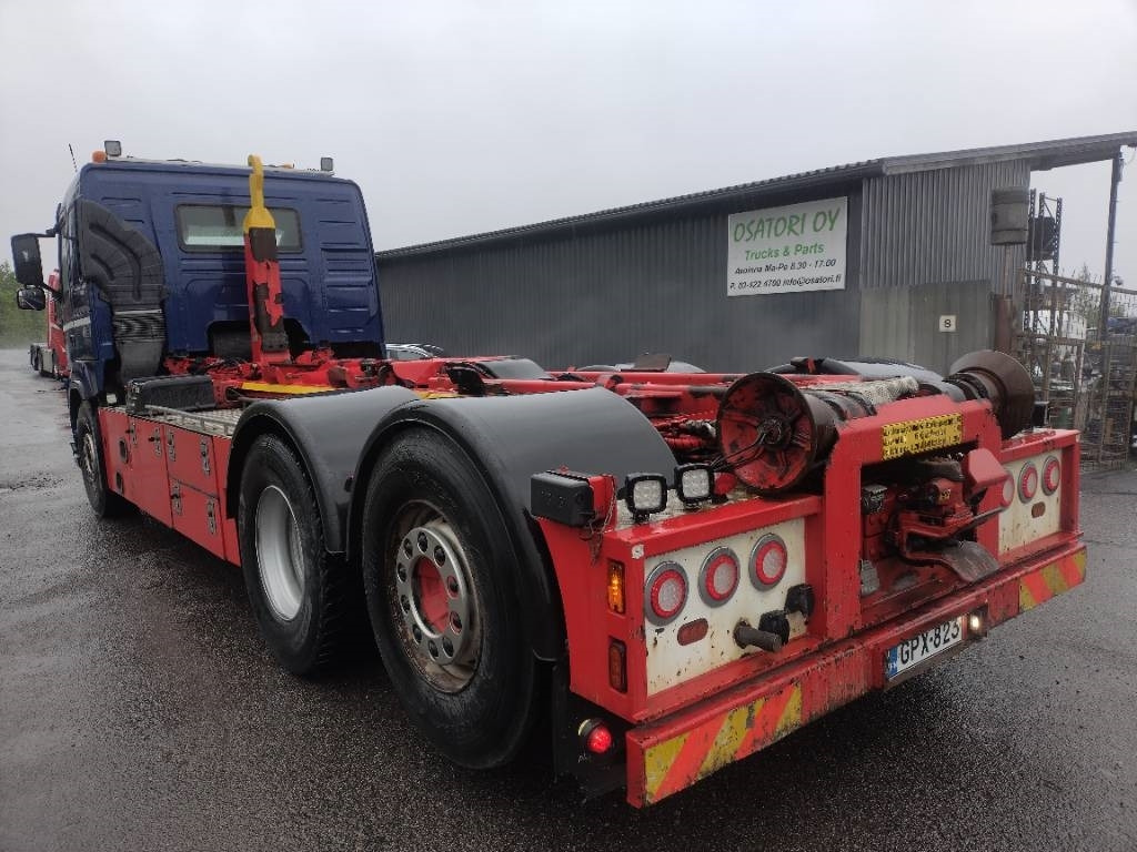 Volvo FM450 6x2 ohj.teli, Multilift koukkulaite - Horgos rakodó teherautó: 4 kép. Volvo FM450 6x2 ohj.teli, Multilift koukkulaite - Horgos rakodó teherautó: 4 kép.