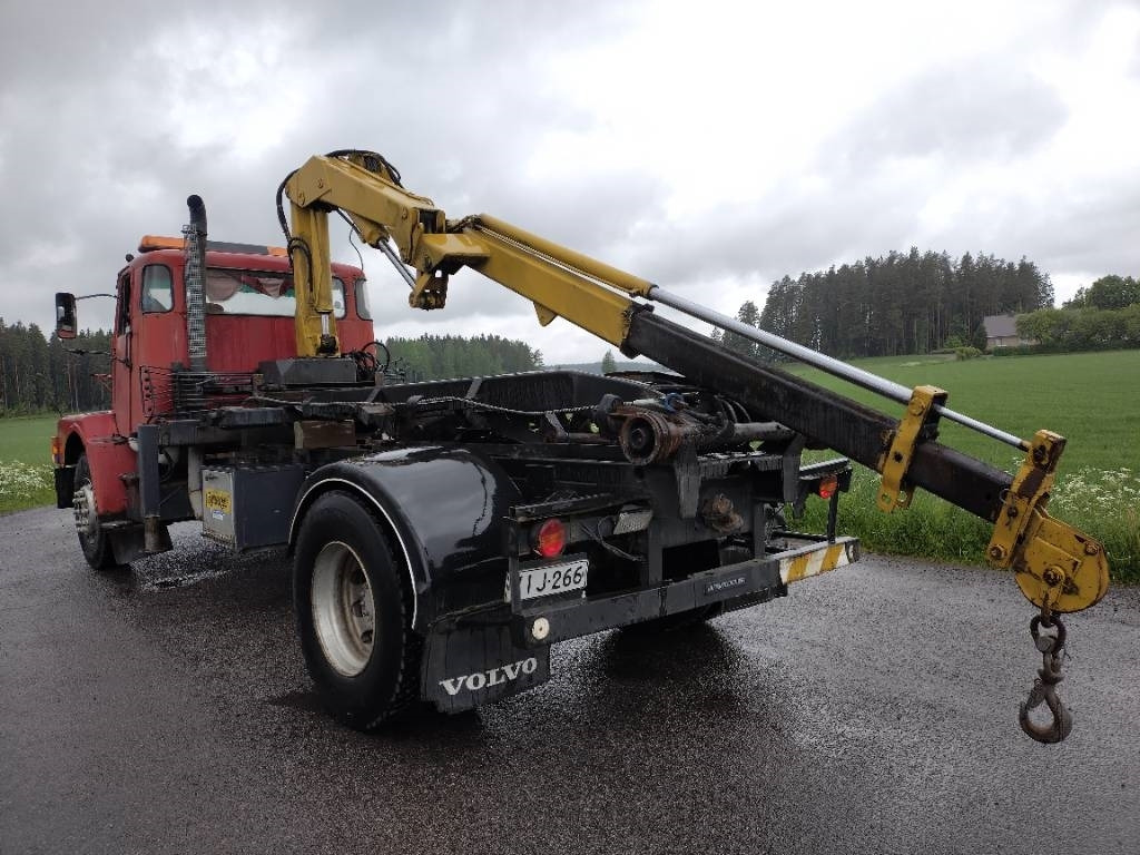 Volvo N7 Tico nosturi ja vl-laite,280tkm!! - Konténerszállító: 4 kép. Volvo N7 Tico nosturi ja vl-laite,280tkm!! - Konténerszállító: 4 kép.