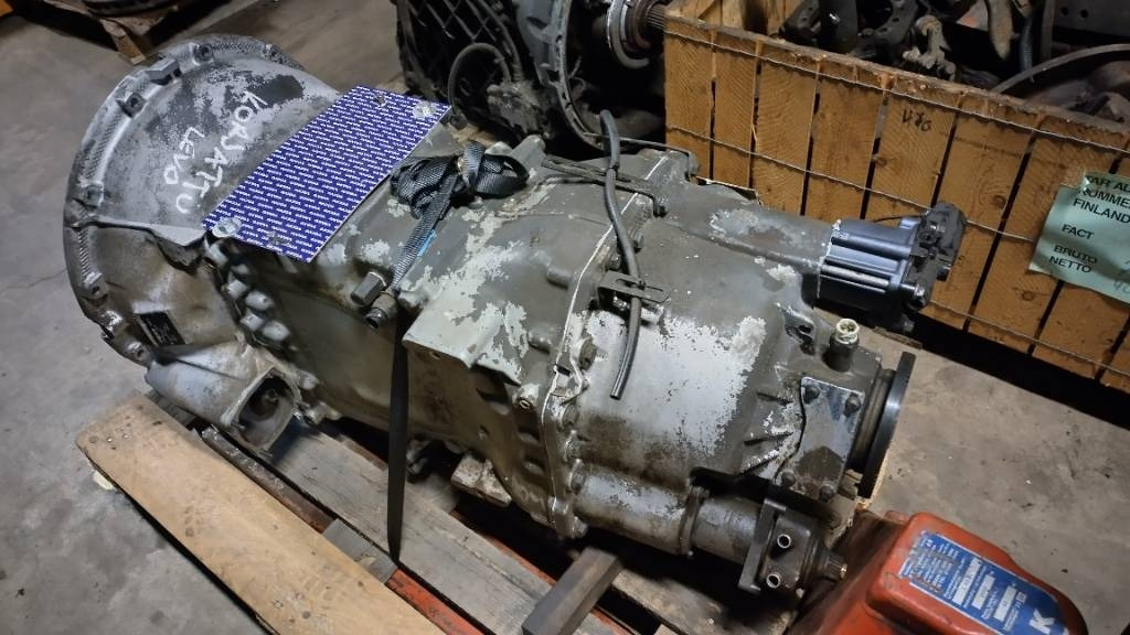 Volvo VTO2814B kunnostettu vaihteisto - Sebességváltó - Teherautó: 1 kép. Volvo VTO2814B kunnostettu vaihteisto - Sebességváltó - Teherautó: 1 kép.