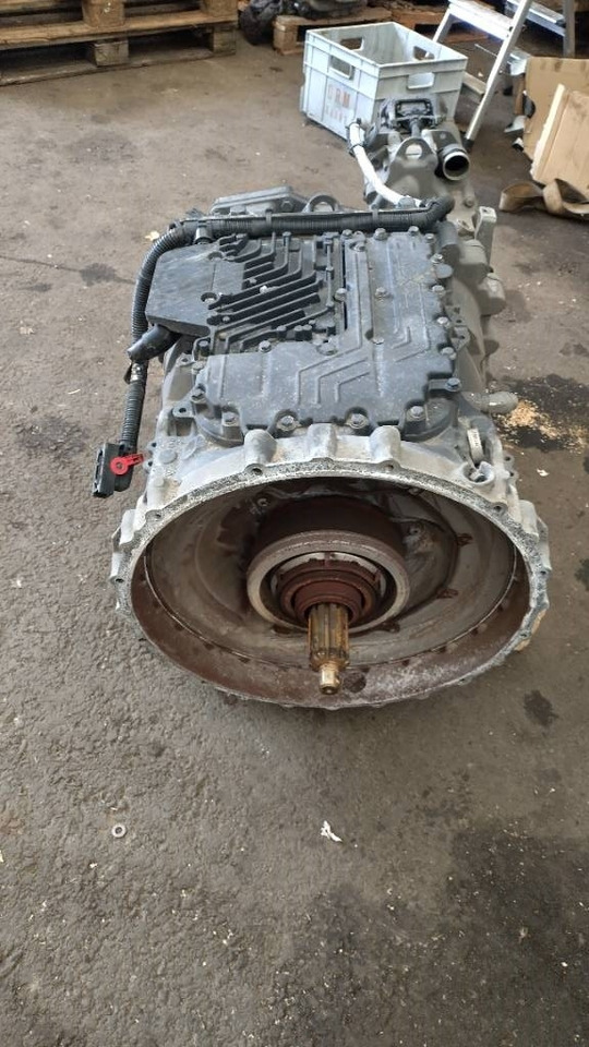 ZF Traxon 12 TX 2011 TO - Sebességváltó - Teherautó: 3 kép. ZF Traxon 12 TX 2011 TO - Sebességváltó - Teherautó: 3 kép.