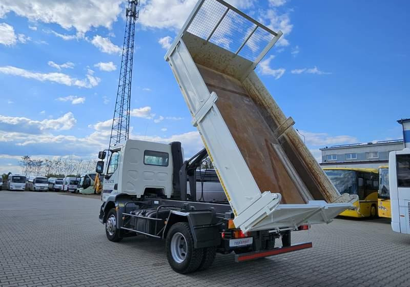 DAF LF 55.220 / SPROWADZONY Z FRANCJI / 119 000 KM - Billenőplatós teherautó: 3 kép. DAF LF 55.220 / SPROWADZONY Z FRANCJI / 119 000 KM - Billenőplatós teherautó: 3 kép.