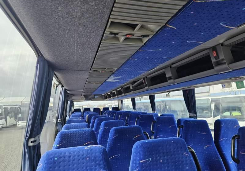 Helyközi busz Irisbus ILIADE RT / SPROWADZONA / 10.60 DŁUGOŚĆ: 17 kép.
