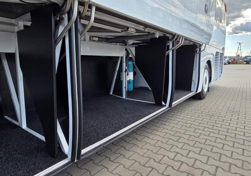 Távolsági busz Irisbus MAGELYS PRO/ SPROWADZONY / 59 MIEJSC: 7 kép.