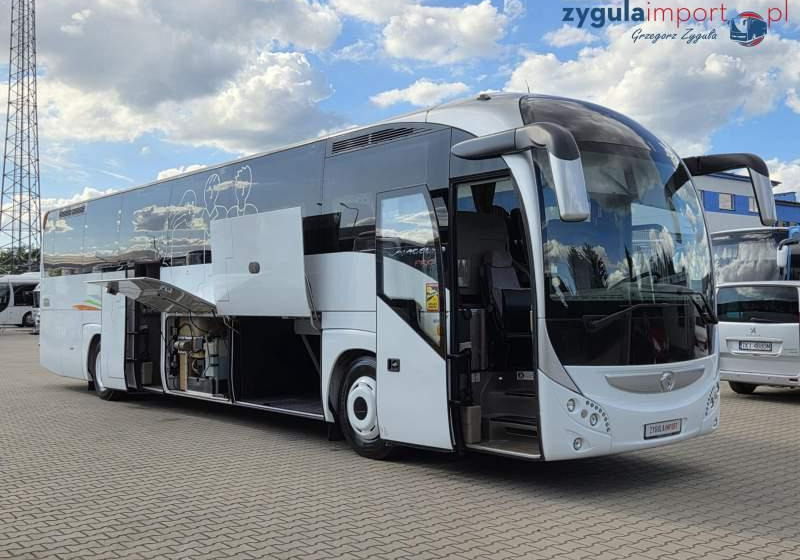 Irisbus MAGELYS PRO/ SPROWADZONY / 59 MIEJSC - Távolsági busz: 1 kép. Irisbus MAGELYS PRO/ SPROWADZONY / 59 MIEJSC - Távolsági busz: 1 kép.