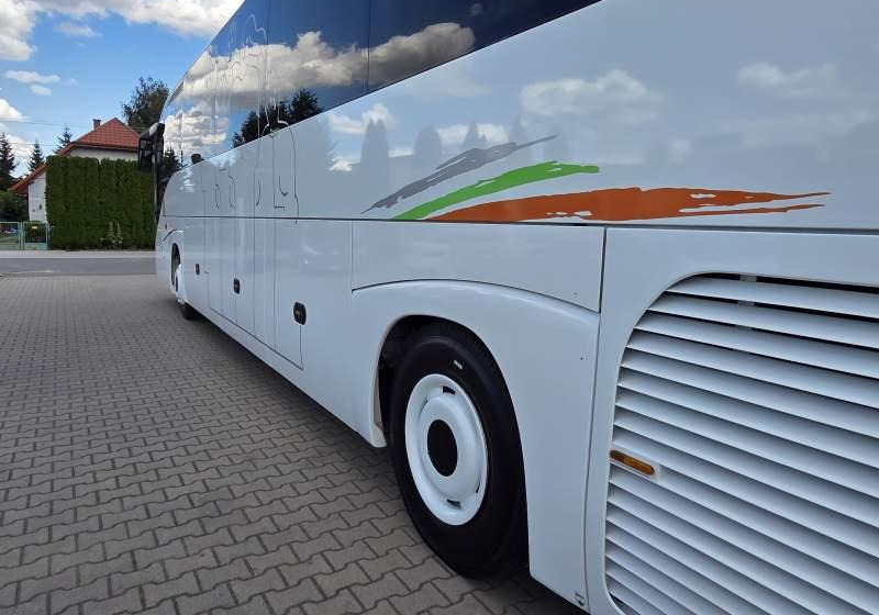 Irisbus MAGELYS PRO/ SPROWADZONY / 59 MIEJSC - Távolsági busz: 5 kép. Irisbus MAGELYS PRO/ SPROWADZONY / 59 MIEJSC - Távolsági busz: 5 kép.