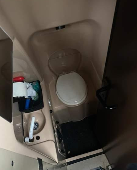 Irisbus MAGELYS PRO/ SPROWADZONY/ - Távolsági busz: 2 kép. Irisbus MAGELYS PRO/ SPROWADZONY/ - Távolsági busz: 2 kép.