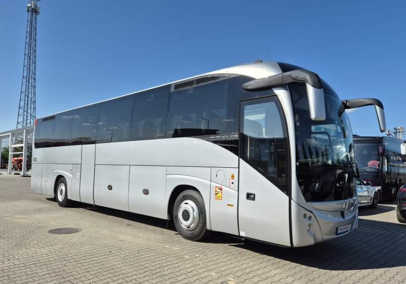 Irisbus MAGELYS / SPROWADZONY / 12.20 M / E5 / AUTOMAT - Távolsági busz: 2 kép. Irisbus MAGELYS / SPROWADZONY / 12.20 M / E5 / AUTOMAT - Távolsági busz: 2 kép.