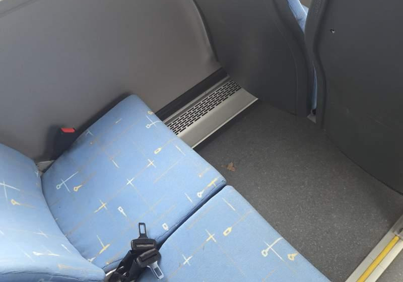 Irisbus WING 2 / INDCAR / SPROWADZONY/ 34 MIEJSCA / EEV - Helyközi busz: 4 kép. Irisbus WING 2 / INDCAR / SPROWADZONY/ 34 MIEJSCA / EEV - Helyközi busz: 4 kép.