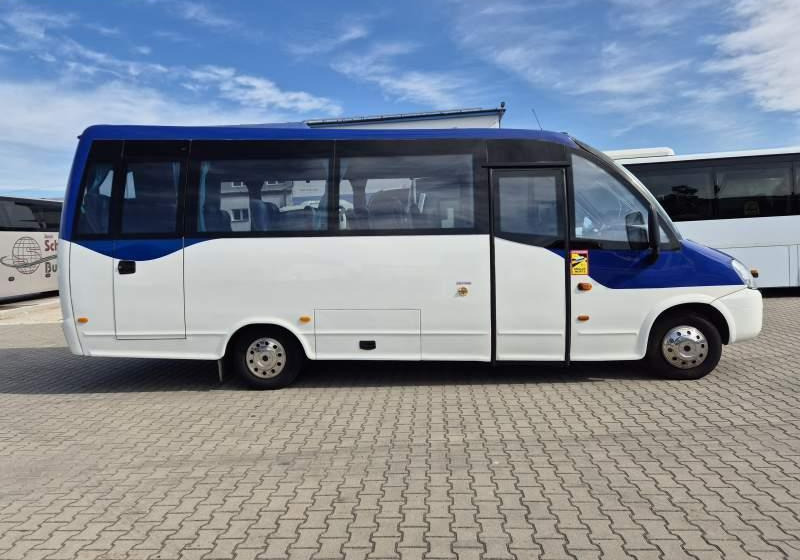 Irisbus WING / SPROWADZONY / 28 MIEJSC/ KLIMA - Minibusz, Kisbusz: 3 kép. Irisbus WING / SPROWADZONY / 28 MIEJSC/ KLIMA - Minibusz, Kisbusz: 3 kép.