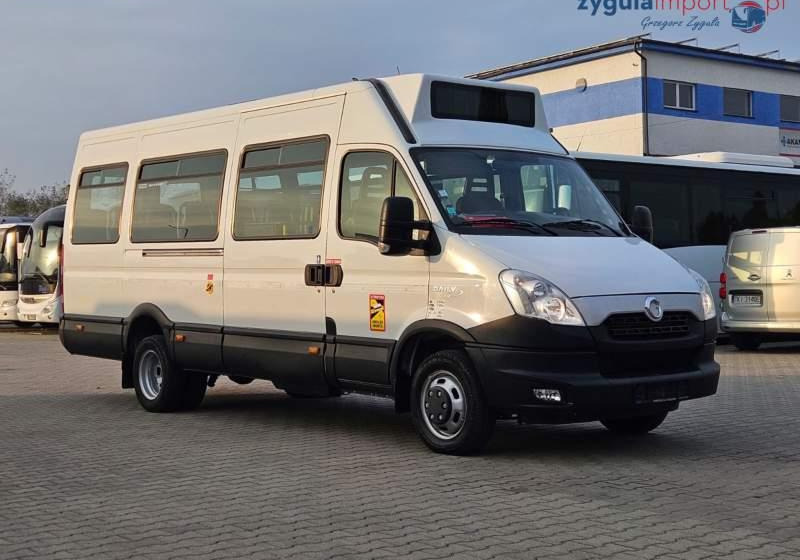 Iveco A50C17 DAILY / SPROWADZONE / MANUAL / EEV - Minibusz, Kisbusz: 1 kép. Iveco A50C17 DAILY / SPROWADZONE / MANUAL / EEV - Minibusz, Kisbusz: 1 kép.