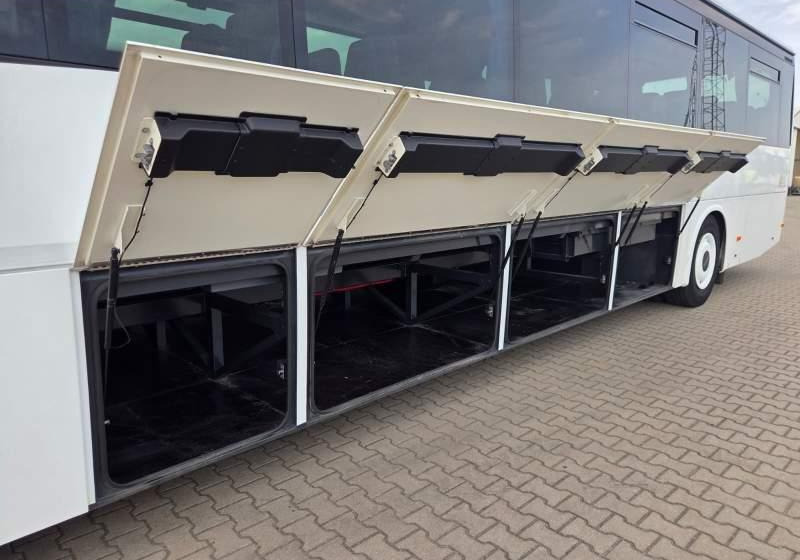 Iveco CROSSWAY/ SPROWADZONY / 64 MIEJSCA / EURO 6 - Helyközi busz: 4 kép. Iveco CROSSWAY/ SPROWADZONY / 64 MIEJSCA / EURO 6 - Helyközi busz: 4 kép.