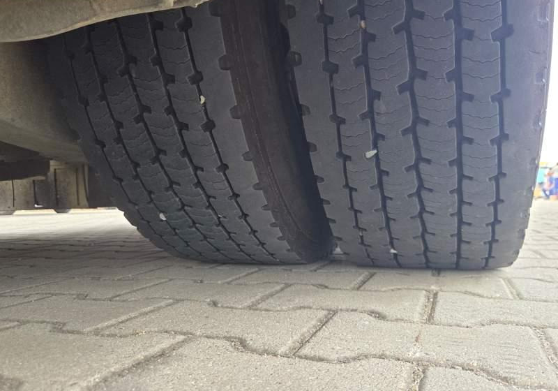 Iveco CROSSWAY/ SPROWADZONY / 64 MIEJSCA / EURO 6 - Helyközi busz: 3 kép. Iveco CROSSWAY/ SPROWADZONY / 64 MIEJSCA / EURO 6 - Helyközi busz: 3 kép.