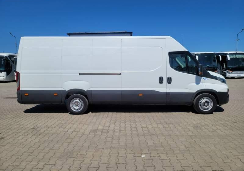 Iveco DAILY 35-140 / SPROWADZONY Z FRANCJI / TEMPOMAT - Furgon: 2 kép. Iveco DAILY 35-140 / SPROWADZONY Z FRANCJI / TEMPOMAT - Furgon: 2 kép.