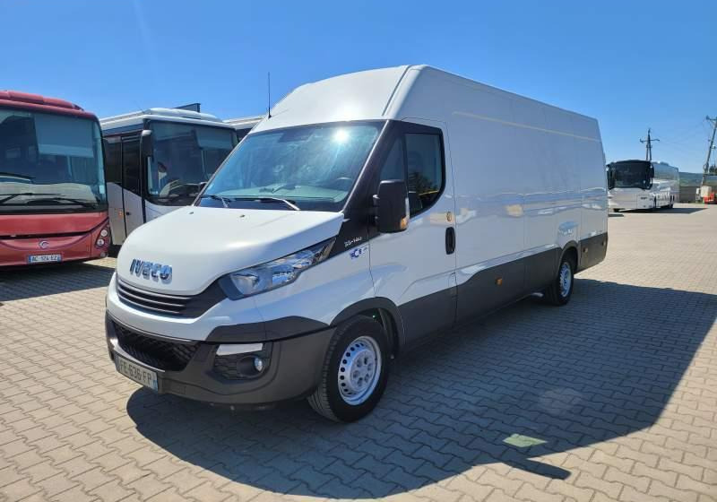 Iveco DAILY 35-140 / SPROWADZONY Z FRANCJI / TEMPOMAT - Furgon: 1 kép. Iveco DAILY 35-140 / SPROWADZONY Z FRANCJI / TEMPOMAT - Furgon: 1 kép.