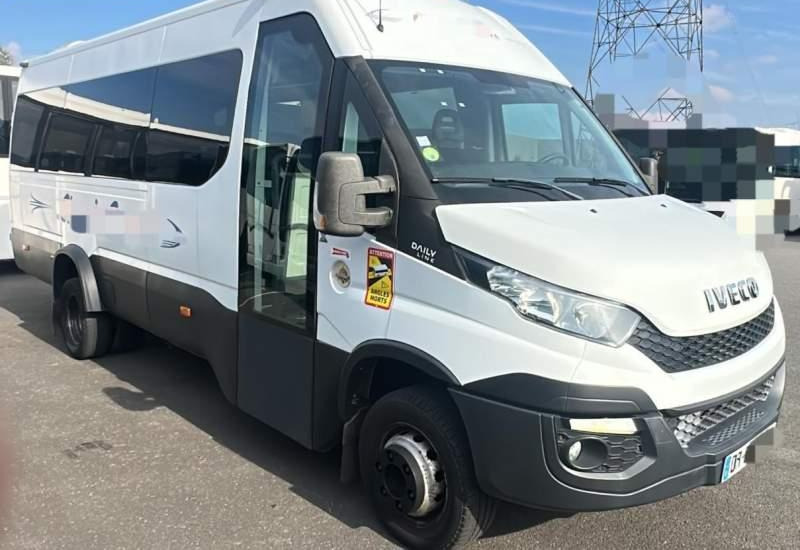 Iveco DAILY/ SPROWADZONE / 2X KLIMA / TV / 108 000 KM - Minibusz, Kisbusz: 1 kép. Iveco DAILY/ SPROWADZONE / 2X KLIMA / TV / 108 000 KM - Minibusz, Kisbusz: 1 kép.