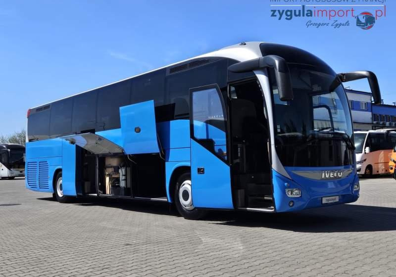 Iveco MAGELYS HD / SPROWADZONY / MANUAL / EURO 6 - Távolsági busz: 1 kép. Iveco MAGELYS HD / SPROWADZONY / MANUAL / EURO 6 - Távolsági busz: 1 kép.