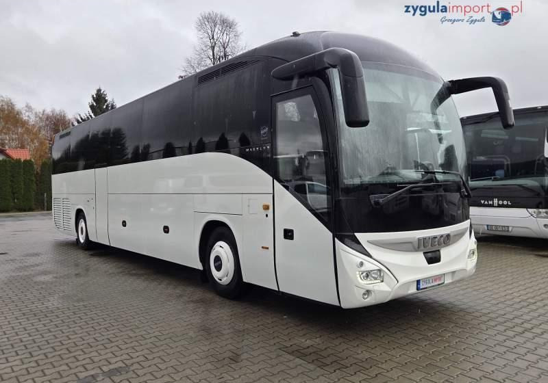 Iveco MAGELYS HD / SPROWADZONY/ MANUAL/ EURO 6 - Távolsági busz: 1 kép. Iveco MAGELYS HD / SPROWADZONY/ MANUAL/ EURO 6 - Távolsági busz: 1 kép.