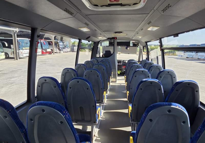 Minibusz, Kisbusz Iveco ROSERO FIRST / SPROWADZONE / 35 MIEJSC: 17 kép.