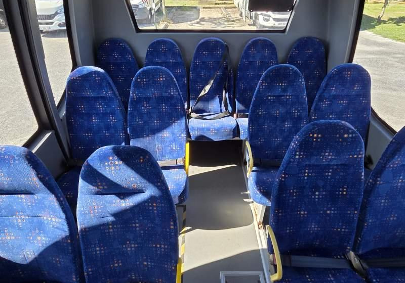 Minibusz, Kisbusz Iveco ROSERO FIRST / SPROWADZONE / 35 MIEJSC: 20 kép.
