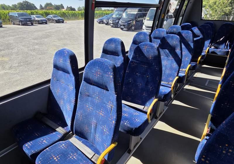 Minibusz, Kisbusz Iveco ROSERO FIRST / SPROWADZONE / 35 MIEJSC: 11 kép.