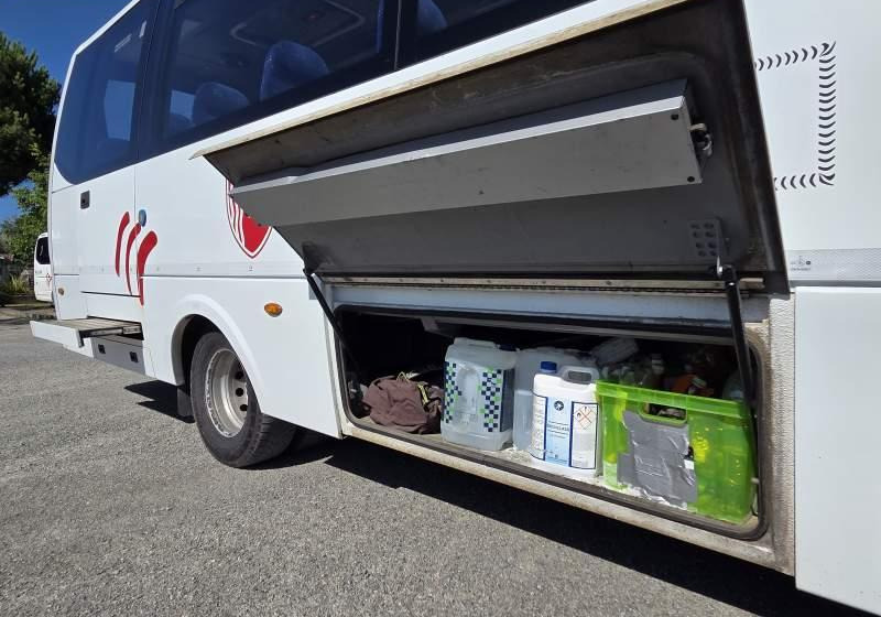 Iveco ROSERO FIRST / SPROWADZONE / 35 MIEJSC - Minibusz, Kisbusz: 3 kép. Iveco ROSERO FIRST / SPROWADZONE / 35 MIEJSC - Minibusz, Kisbusz: 3 kép.