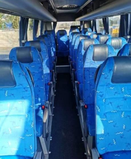 Iveco SUNSET / SPROWADZONE / 23 MIEJSCA / 170 000 KM - Távolsági busz: 4 kép. Iveco SUNSET / SPROWADZONE / 23 MIEJSCA / 170 000 KM - Távolsági busz: 4 kép.