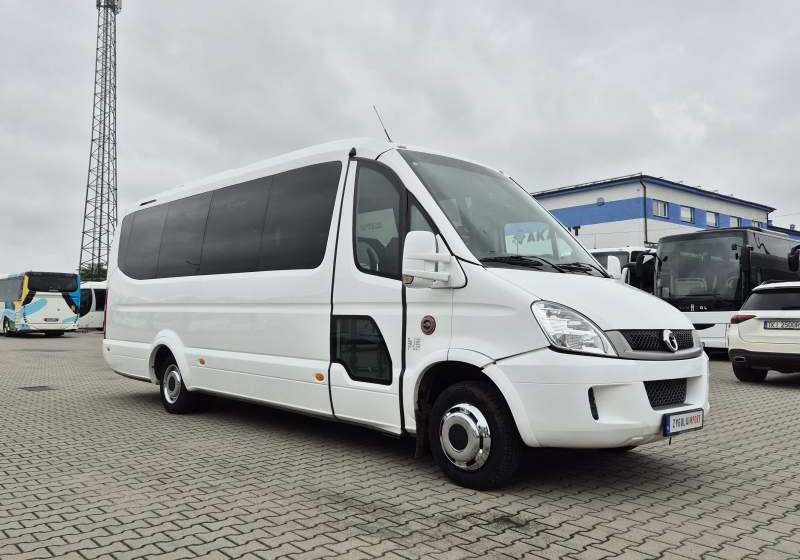 Iveco SUNSET / SPROWADZONE / 23 MIEJSCA / 173 000 KM - Minibusz, Kisbusz: 2 kép. Iveco SUNSET / SPROWADZONE / 23 MIEJSCA / 173 000 KM - Minibusz, Kisbusz: 2 kép.