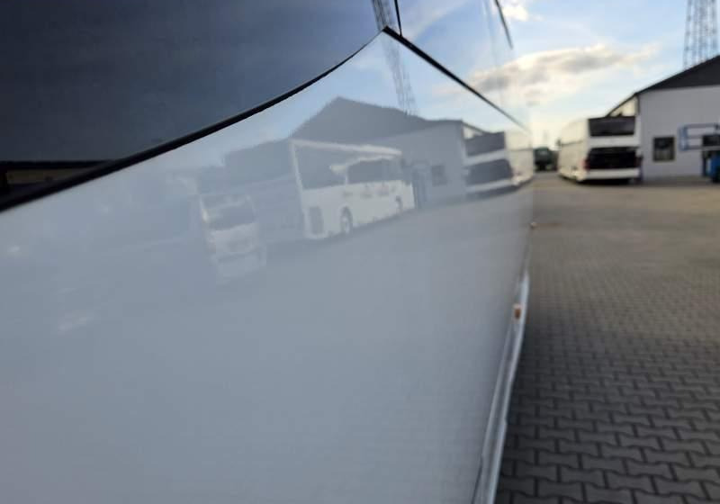 Iveco WING2 / SPROWADZONE / 34 MIEJSCA/ MANUAL - Minibusz, Kisbusz: 2 kép. Iveco WING2 / SPROWADZONE / 34 MIEJSCA/ MANUAL - Minibusz, Kisbusz: 2 kép.