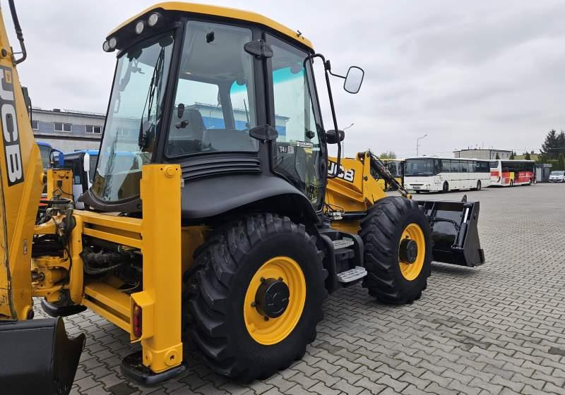 JCB 3CX SUPER / SPROWADZONA / 7 800 MTH / 92 KM - Kotrórakodó: 2 kép. JCB 3CX SUPER / SPROWADZONA / 7 800 MTH / 92 KM - Kotrórakodó: 2 kép.