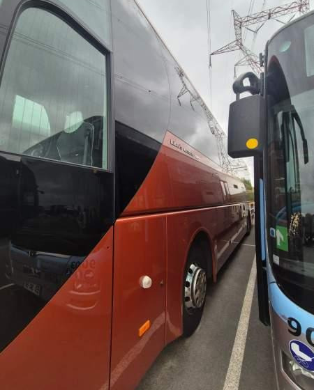 MAN LION'S COACH/ SPROWADZONY / 55 MIEJSC/ EURO 6 - Távolsági busz: 3 kép. MAN LION'S COACH/ SPROWADZONY / 55 MIEJSC/ EURO 6 - Távolsági busz: 3 kép.