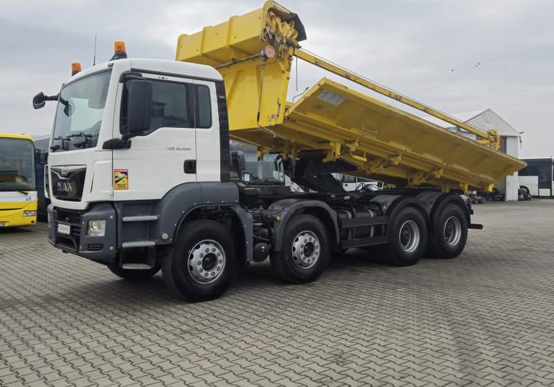 MAN TGS 35.440/SPROWADZONY Z FR/8x4/EURO6 - Billenőplatós teherautó: 2 kép. MAN TGS 35.440/SPROWADZONY Z FR/8x4/EURO6 - Billenőplatós teherautó: 2 kép.