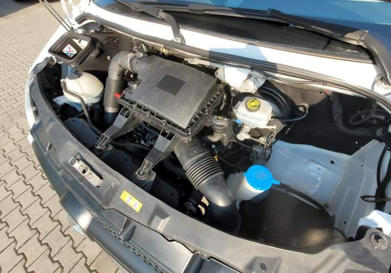 Mercedes-Benz 513 SPRINTER TRANSFER / SPROWADZONY/ MANUAL - Minibusz, Kisbusz: 2 kép. Mercedes-Benz 513 SPRINTER TRANSFER / SPROWADZONY/ MANUAL - Minibusz, Kisbusz: 2 kép.