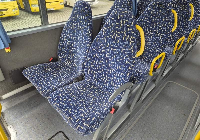 Helyközi busz Mercedes-Benz INTOURO / 12 M / 2X SZYBY BOCZNE / EURO 5: 28 kép.