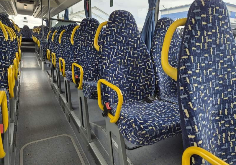 Helyközi busz Mercedes-Benz INTOURO / 12 M / 2X SZYBY BOCZNE / EURO 5: 32 kép.