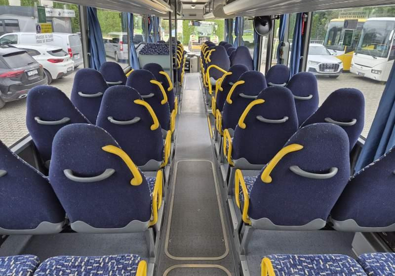 Helyközi busz Mercedes-Benz INTOURO / 12 M / 2X SZYBY BOCZNE / EURO 5: 23 kép.