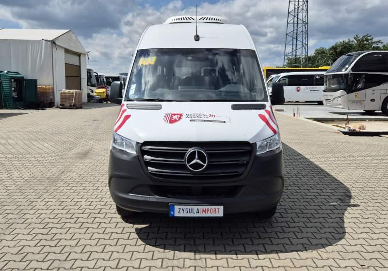 Mercedes-Benz SPRINTER 516 / KLIMA / SPROWADZONY/ 23 MIEJSCA - Minibusz, Kisbusz: 5 kép. Mercedes-Benz SPRINTER 516 / KLIMA / SPROWADZONY/ 23 MIEJSCA - Minibusz, Kisbusz: 5 kép.