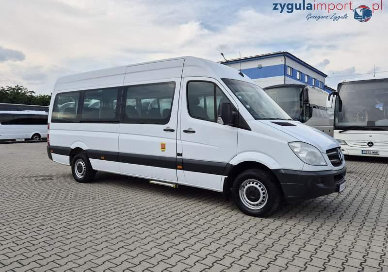 Mercedes-Benz SPRINTER / SPROWADZONY / 17 MIEJSC / EEV - Minibusz, Kisbusz: 1 kép. Mercedes-Benz SPRINTER / SPROWADZONY / 17 MIEJSC / EEV - Minibusz, Kisbusz: 1 kép.