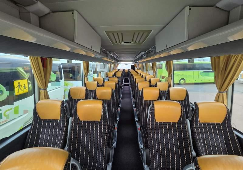 Setra S 515 HD / SPROWADZONA Z FRANCJI/ STAN IDEALNY - Távolsági busz: 5 kép. Setra S 515 HD / SPROWADZONA Z FRANCJI/ STAN IDEALNY - Távolsági busz: 5 kép.