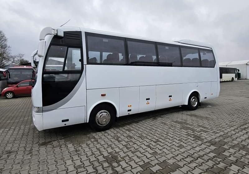 Temsa OPALIN 9 / SPROWADZONA / KLIMA / 128 000 KM - Minibusz, Kisbusz: 5 kép. Temsa OPALIN 9 / SPROWADZONA / KLIMA / 128 000 KM - Minibusz, Kisbusz: 5 kép.