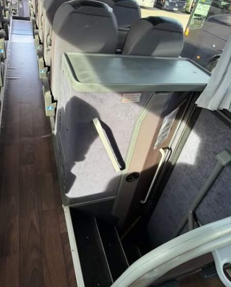 VanHool ALICRON TX16 / SPROWADZONY / 59 MIEJSC/ WC - Távolsági busz: 5 kép. VanHool ALICRON TX16 / SPROWADZONY / 59 MIEJSC/ WC - Távolsági busz: 5 kép.