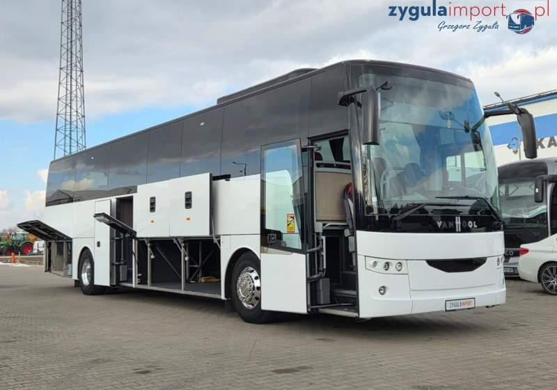 VanHool EX16 / SPROWADZONY Z FR / 65 MIEJSC / 146 000 KM - Távolsági busz: 1 kép. VanHool EX16 / SPROWADZONY Z FR / 65 MIEJSC / 146 000 KM - Távolsági busz: 1 kép.