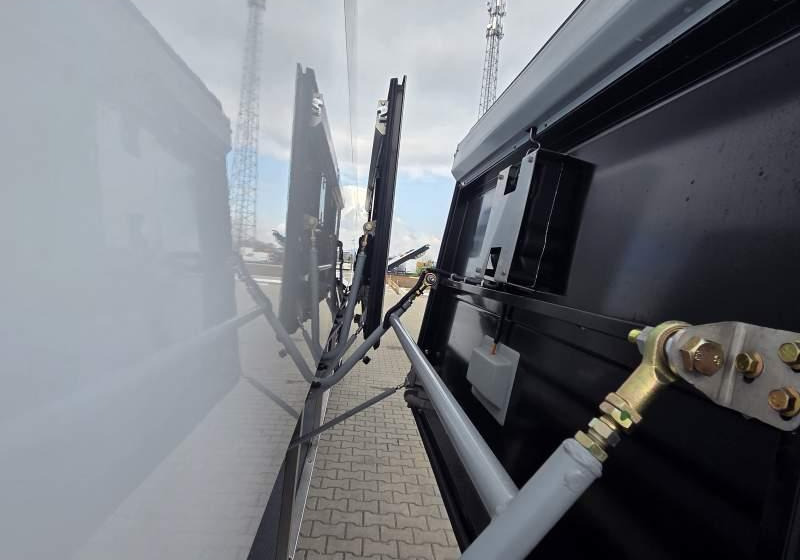 VanHool EX16 / SPROWADZONY Z FR / 65 MIEJSC / 146 000 KM - Távolsági busz: 4 kép. VanHool EX16 / SPROWADZONY Z FR / 65 MIEJSC / 146 000 KM - Távolsági busz: 4 kép.