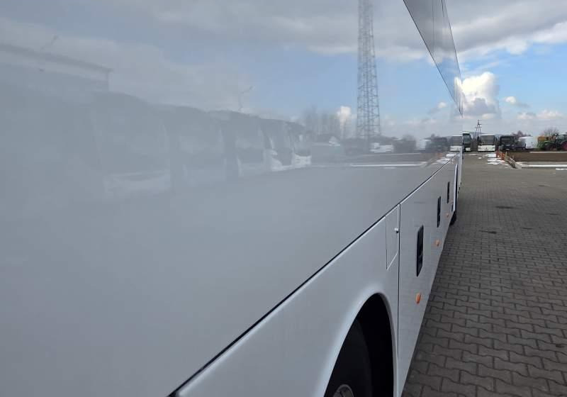 VanHool EX16 / SPROWADZONY Z FR / 65 MIEJSC / 146 000 KM - Távolsági busz: 2 kép. VanHool EX16 / SPROWADZONY Z FR / 65 MIEJSC / 146 000 KM - Távolsági busz: 2 kép.