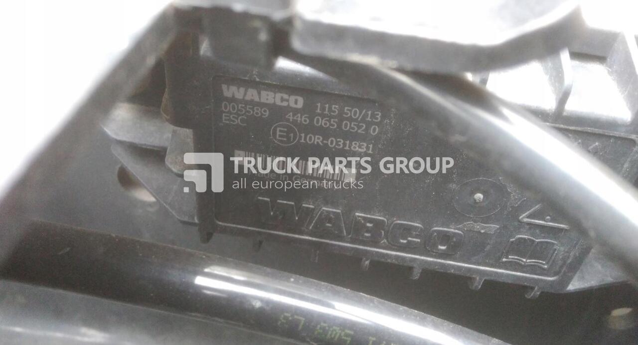 DAF 106 XF CF, EURO6, EURO 6 emission ESC unit by WABCO 4460650520, ABS electronics control unit, ECU DAF XF106, 1747133, 8015984, 1747133 - ECU - Teherautó: 1 kép. DAF 106 XF CF, EURO6, EURO 6 emission ESC unit by WABCO 4460650520, ABS electronics control unit, ECU DAF XF106, 1747133, 8015984, 1747133 - ECU - Teherautó: 1 kép.