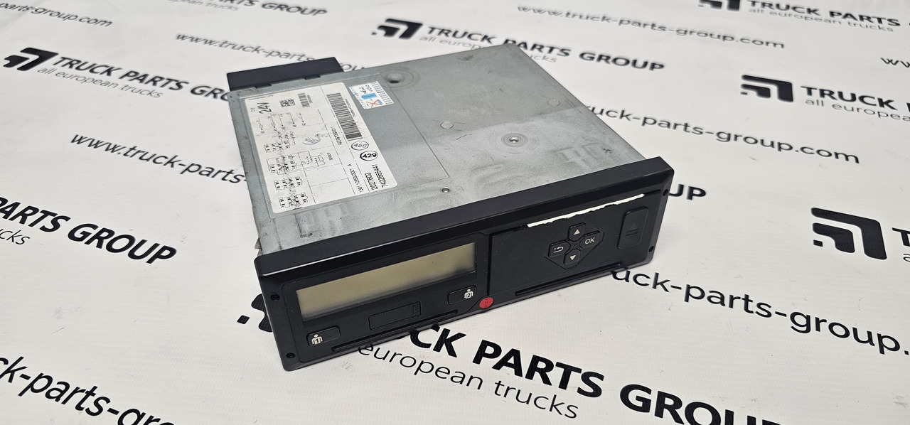 DAF DAF XF, 106XF EURO6 emission, MX13, MX11 tachograph 1381 type 2027602, 7422665441, 1898016, 1938623, 2136958 - Tachográf: 1 kép. DAF DAF XF, 106XF EURO6 emission, MX13, MX11 tachograph 1381 type 2027602, 7422665441, 1898016, 1938623, 2136958 - Tachográf: 1 kép.